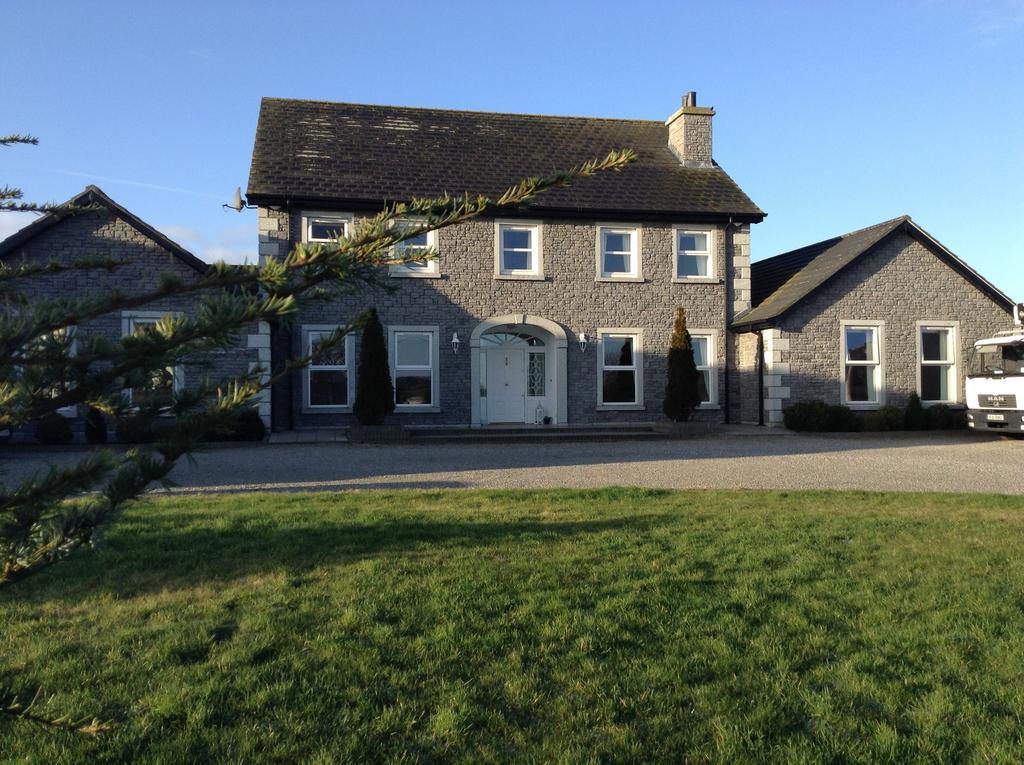 Deeside Manor Bed & Breakfast Stabannan Exterior photo